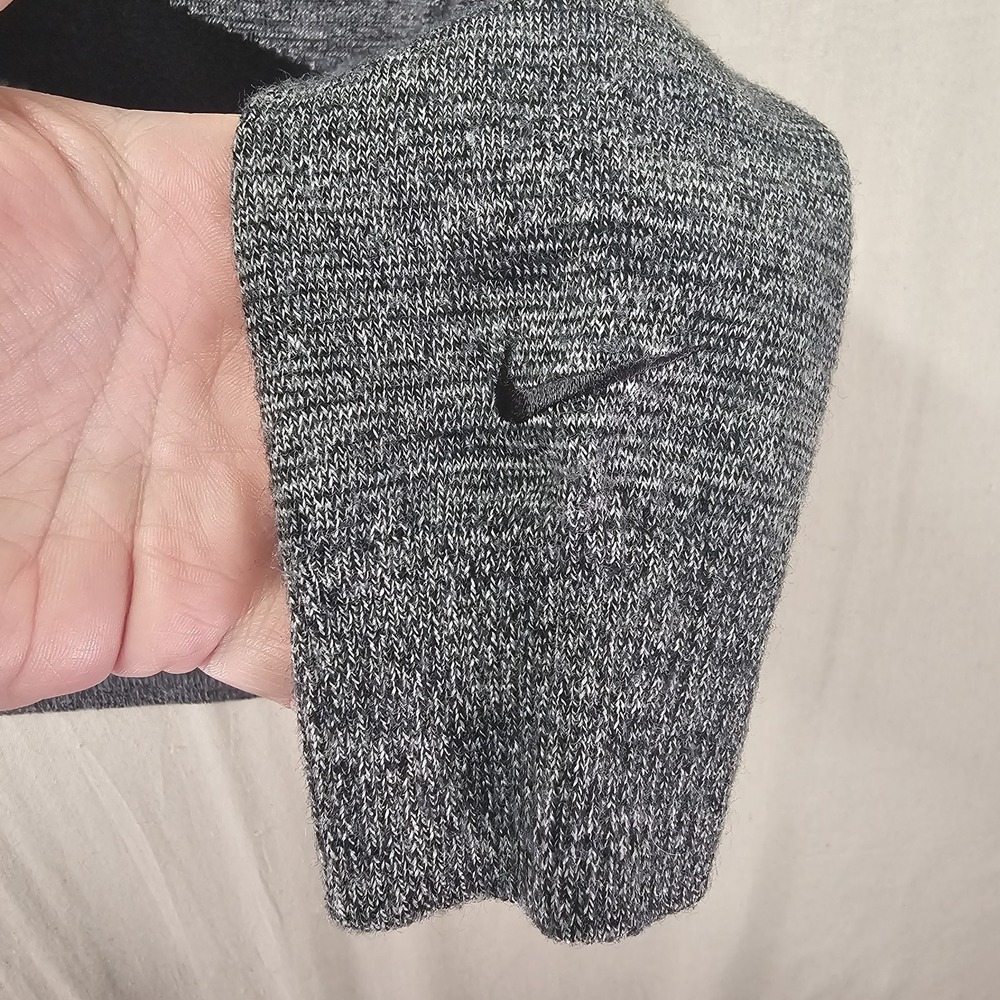 Nike Golf Men's Large Broken Stripe Merino Wool 1/4 Zip Sweater Grey  482195-017 - Picture 7 of 11
